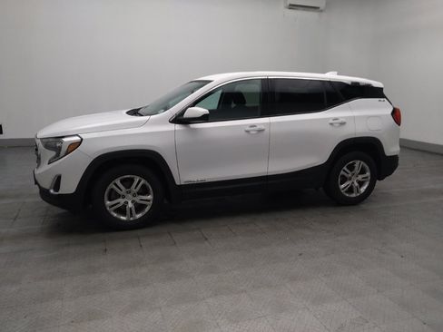 Used 2019 GMC Terrain SLE FWD image 2