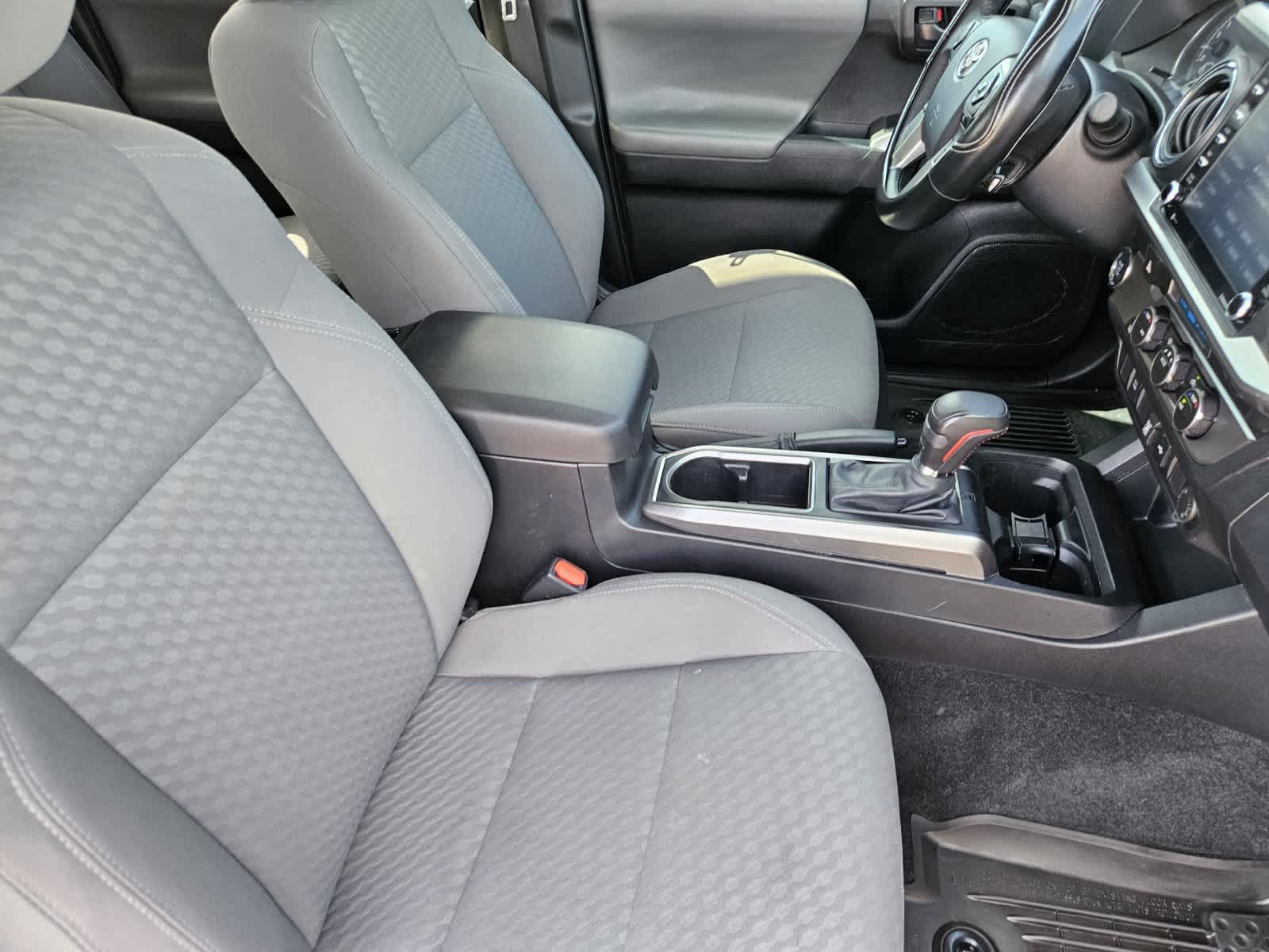 Used 2023 Toyota Tacoma SR5 RWD image 12