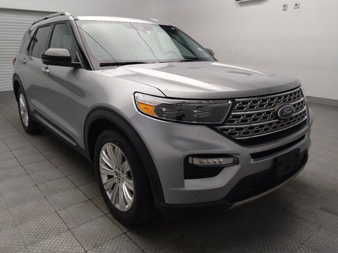 Used 2021 Ford Explorer Limited w/ Equipment Group 301A RWD image 13
