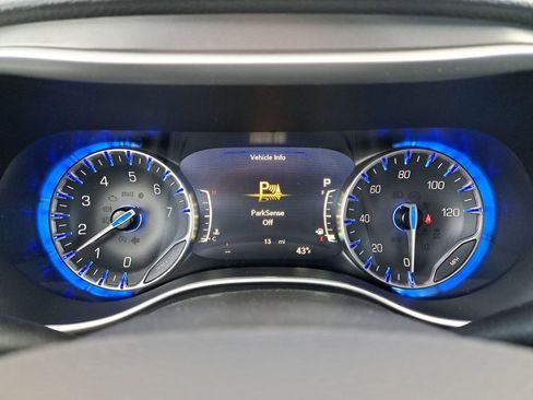 New 2026 Chrysler Pacifica Select AWD/4WD image 20
