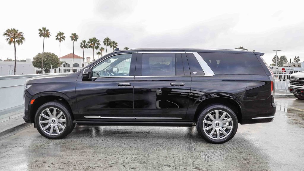 Used 2024 Cadillac Escalade ESV Premium Luxury Platinum AWD/4WD image 14