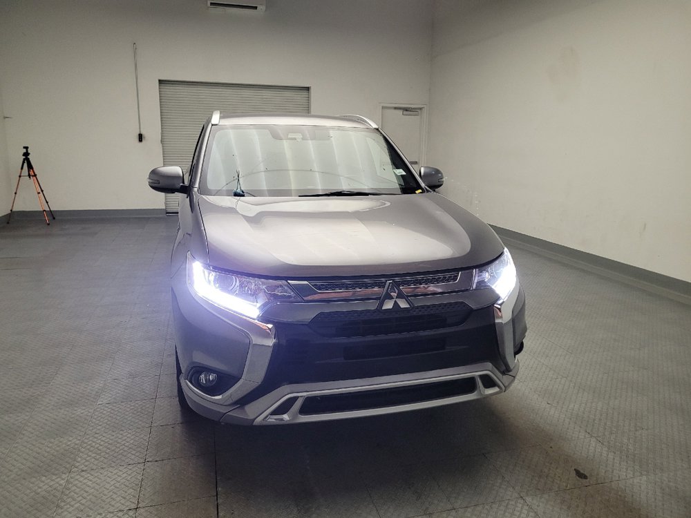 Used 2022 Mitsubishi Outlander SEL AWD/4WD image 14
