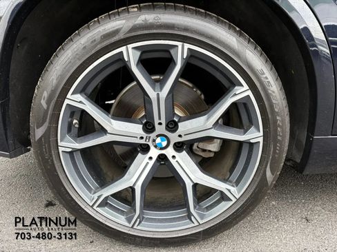 Used 2019 BMW X5 xDrive50i w/ M Sport Package AWD/4WD image 23