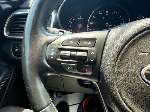 Used 2017 Kia Sorento EX FWD image 13