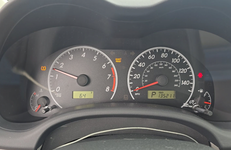 Used 2012 Toyota Corolla LE FWD image 11