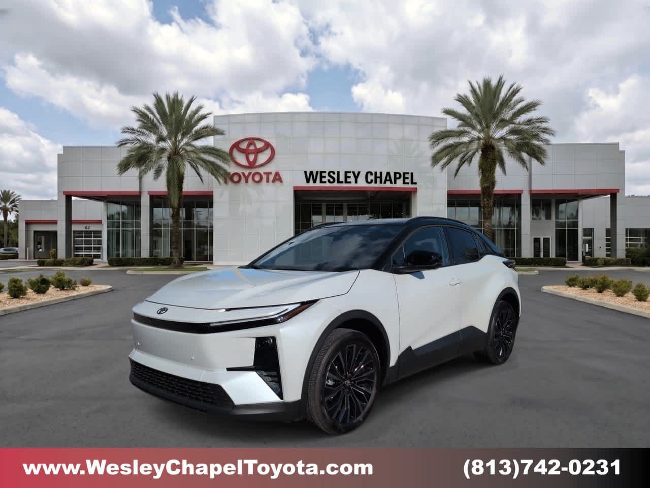 Certified 2026 Toyota C-HR AWD/4WD image 1