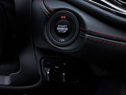 Used 2025 Dodge Durango GT AWD/4WD image 28