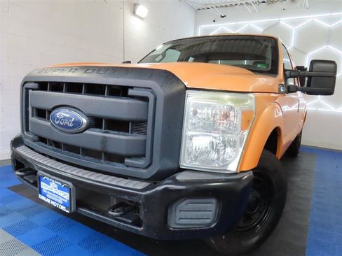 Used 2014 Ford F350 XL image 1