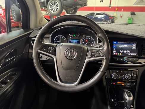 Used 2022 Buick Encore Preferred w/ Safety Package AWD/4WD image 9