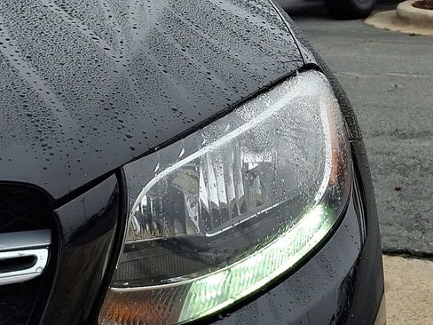 Used 2018 Mercedes-Benz GLC 300 GLC 300 image 9