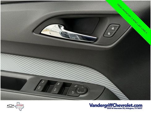 New 2027 Chevrolet Bolt LT w/ Comfort Package FWD image 19