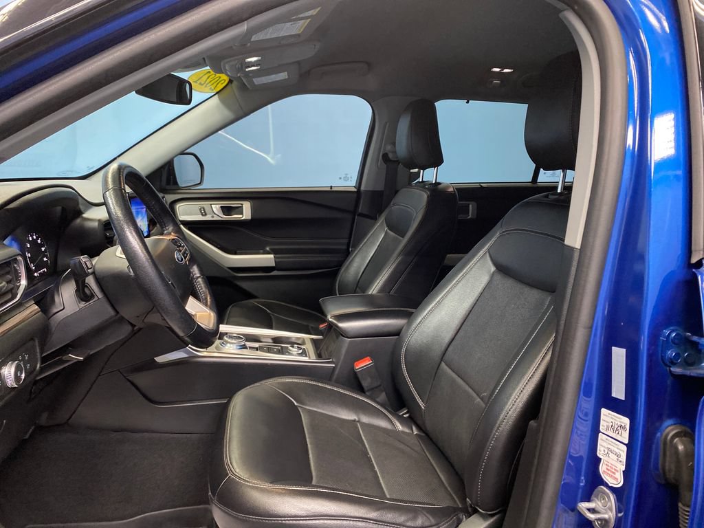 Used 2021 Ford Explorer Limited AWD/4WD image 8