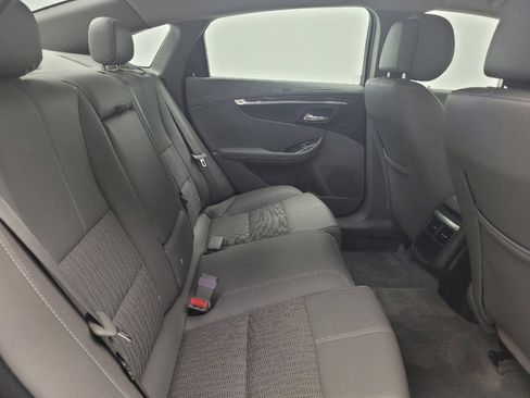 Used 2014 Chevrolet Impala LT image 19