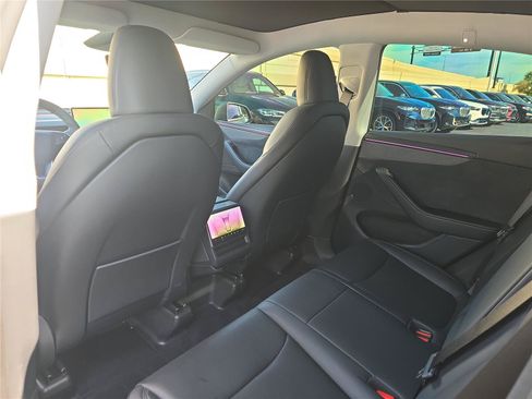 Used 2026 Tesla Model Y AWD image 10
