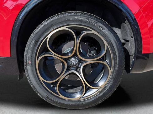 New 2025 Alfa Romeo Stelvio Sprint image 26