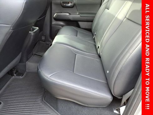 Used 2023 Toyota Tacoma 4x4 Double Cab image 12
