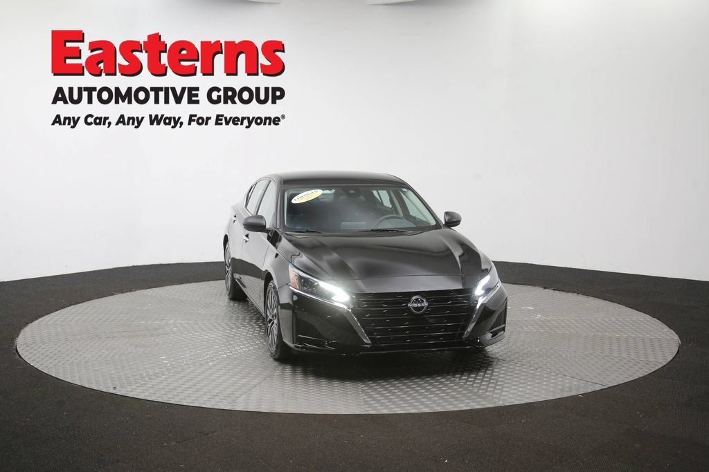 Used 2024 Nissan Altima 2.5 SV FWD image 54