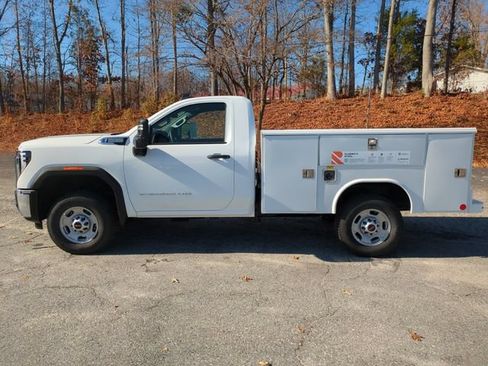New 2024 GMC Sierra 2500 Pro w/ Convenience Package AWD/4WD image 8