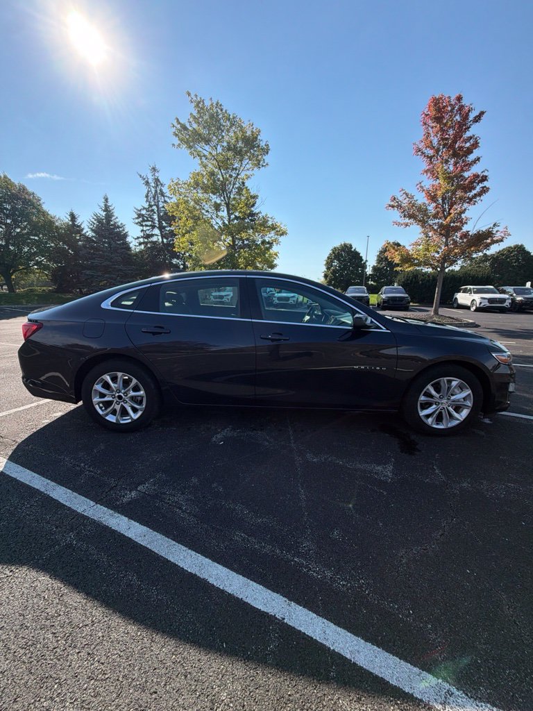 Used 2023 Chevrolet Malibu LT FWD image 5