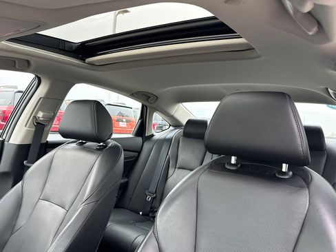 Used 2023 Honda Accord Touring image 19