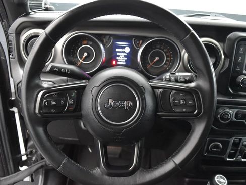 Used 2018 Jeep Wrangler Unlimited Sport S image 10