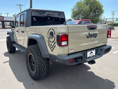 Used 2020 Jeep Gladiator Sport w/ Quick Order Package 24S AWD/4WD image 5