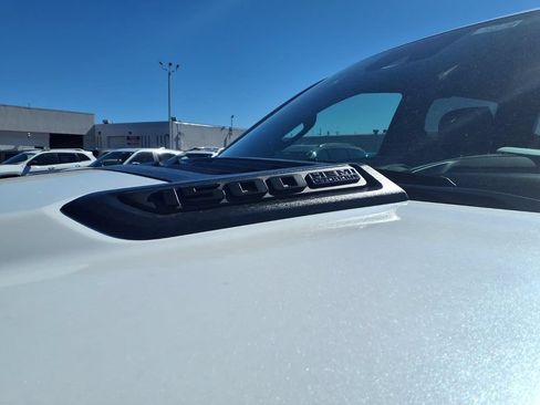 Used 2024 RAM 1500 Limited AWD/4WD image 10