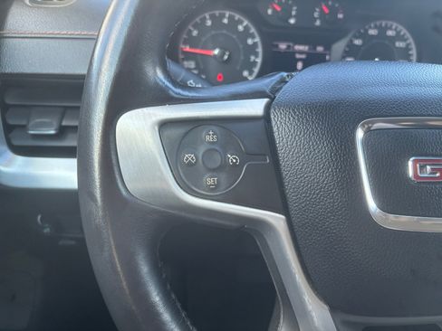 Used 2018 GMC Terrain SLE image 22