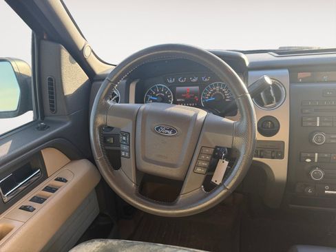 Used 2012 Ford F150 XLT w/ XLT Chrome Pkg image 12