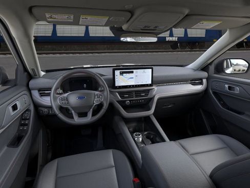 New 2026 Ford Explorer Active w/ Active Comfort Package AWD/4WD image 11