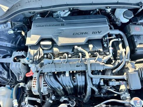 Used 2023 Hyundai Kona SEL w/ Winter Weather Package image 30