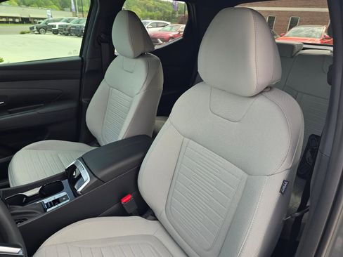 New 2026 Hyundai Santa Cruz SE FWD image 15