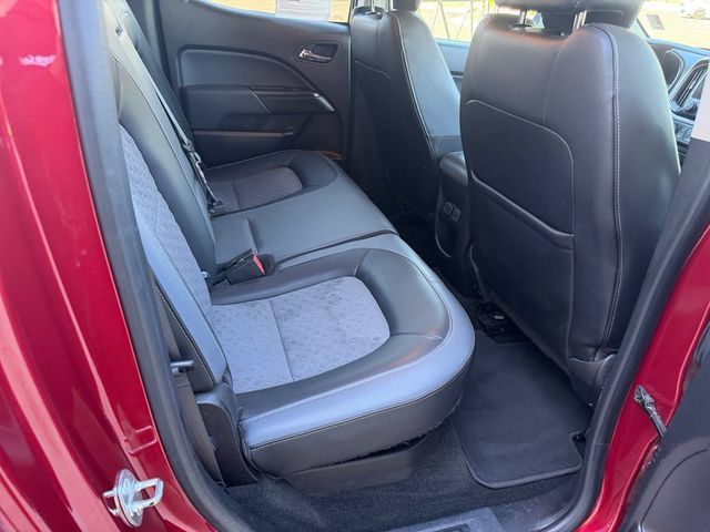 Used 2017 Chevrolet Colorado Z71 AWD/4WD image 9