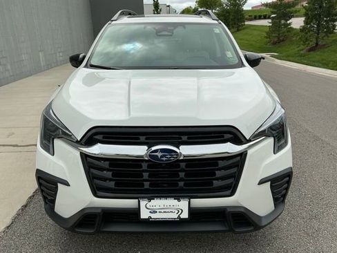 Certified 2024 Subaru Ascent Limited w/ Technology Package AWD/4WD image 8