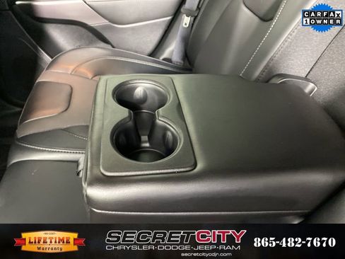 Used 2022 Jeep Cherokee Latitude Lux w/ Sun & Sound Group image 30