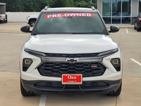 Used 2025 Chevrolet TrailBlazer RS FWD image 3