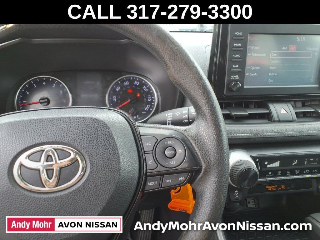 Used 2019 Toyota RAV4 LE AWD/4WD image 27