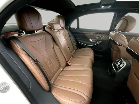 Used 2019 Mercedes-Benz S 560 4MATIC Sedan image 25