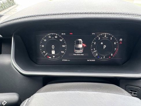 Used 2020 Land Rover Range Rover HSE image 29