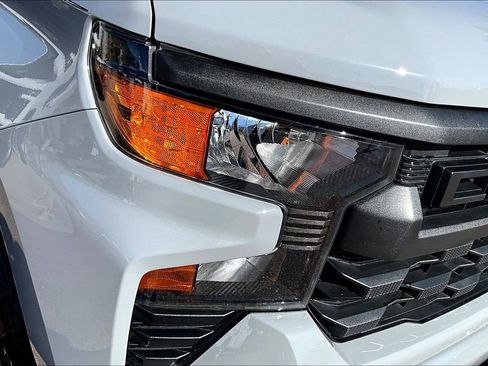 Used 2024 Chevrolet Silverado 1500 Custom image 32