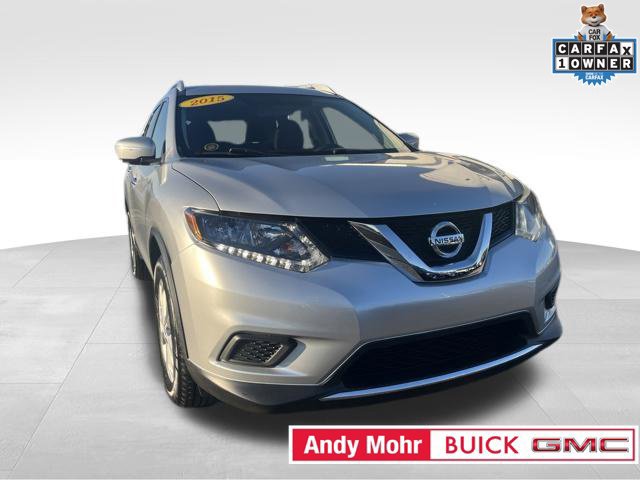Used 2015 Nissan Rogue SV w/ SV Premium Package AWD/4WD image 2