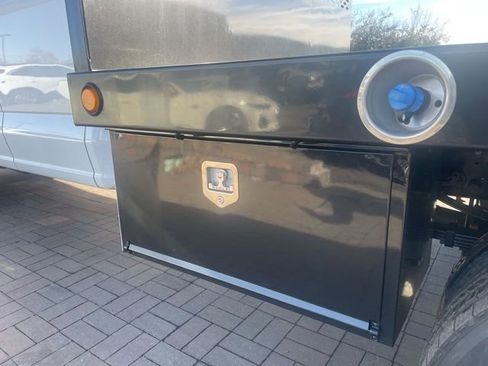 New 2024 Ford F450 XL image 9