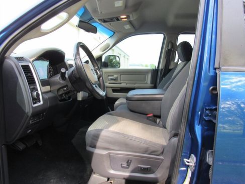 Used 2011 RAM 2500 SLT w/ Luxury Group AWD/4WD image 13