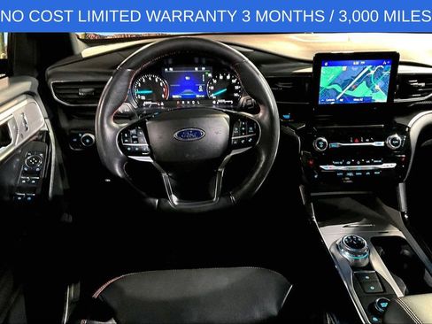Used 2022 Ford Explorer ST-Line image 5