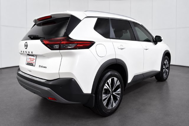 Used 2022 Nissan Rogue SV w/ SV Premium Package AWD/4WD image 4