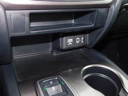 Used 2020 Honda Ridgeline Sport image 36