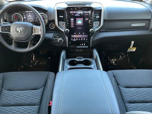 New 2026 RAM 1500 4x4 Crew Cab image 12