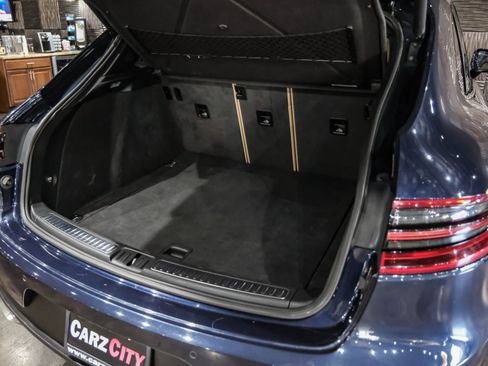 Used 2018 Porsche Macan image 51