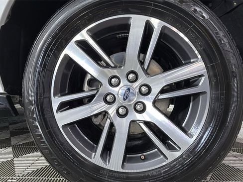 Used 2024 Ford Expedition Max Limited image 39