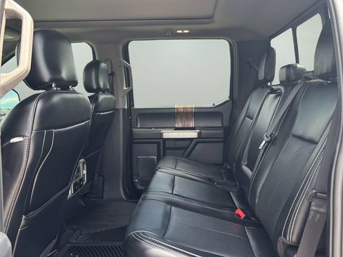 Used 2020 Ford F150 Lariat w/ Equipment Group 502A Luxury AWD/4WD image 15